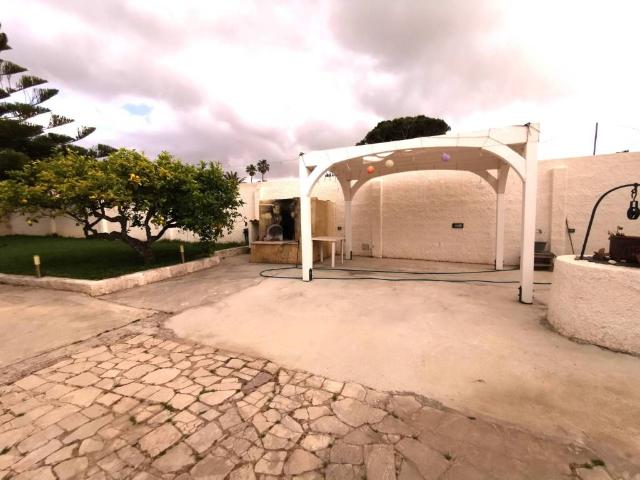 Villa Indipendente in vendita a Marsala, Sicilia