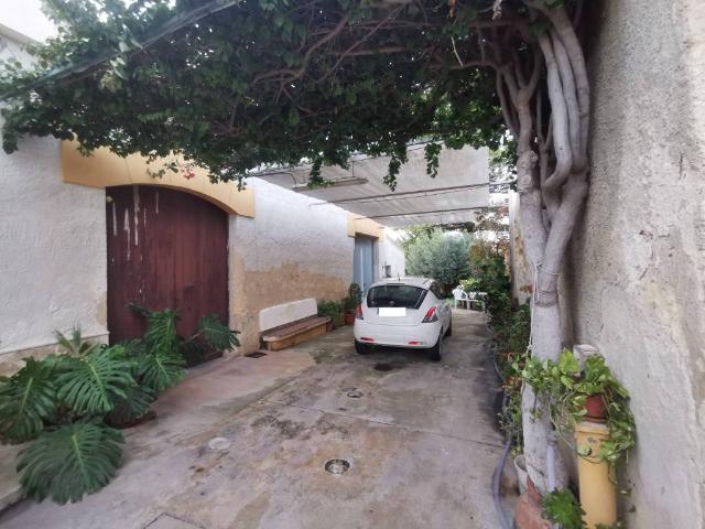 Villa Indipendente in vendita a Birgi Vecchi, Marsala