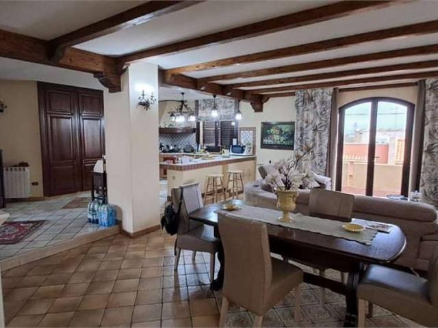 Villa Indipendente in vendita a Strasatti, Marsala