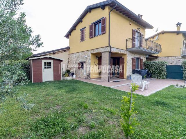 Villa Indipendente in vendita a Villanova, Marsciano