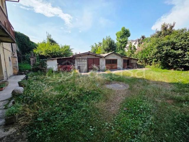 Villa Indipendente in vendita a Martinengo, Lombardia