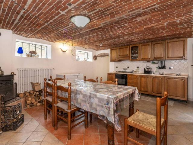 Villa Indipendente in vendita a Piemonte, Cuneo