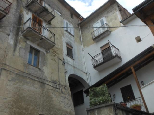 Villa Indipendente in vendita a Marzano Appio, Campania