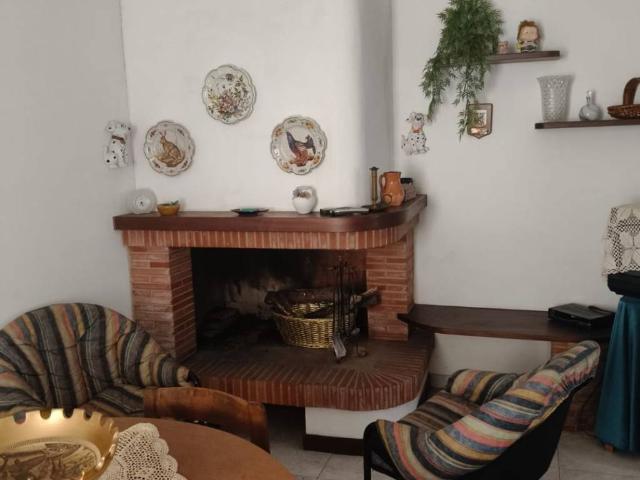 Villa Indipendente in vendita a Marzano Appio, Campania