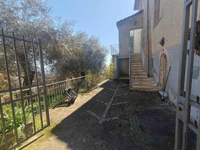 Villa Indipendente in vendita a Campagnola, Marzano Appio