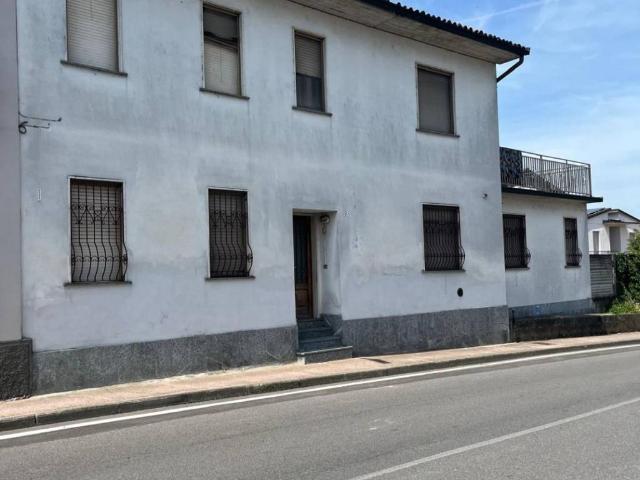 Villa Indipendente in vendita a Marzano, Lombardia