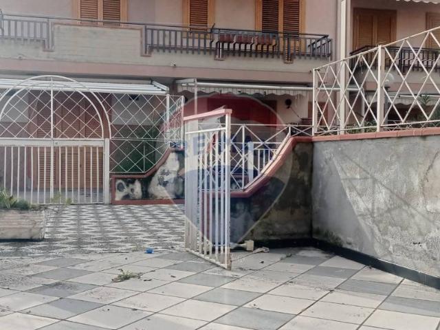 Villa Indipendente in vendita a Mascali, Sicilia