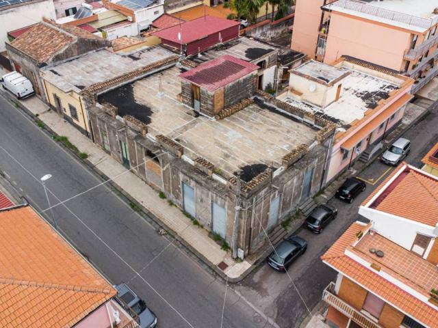 Villa Indipendente in vendita a Sant'Antonino, Mascali