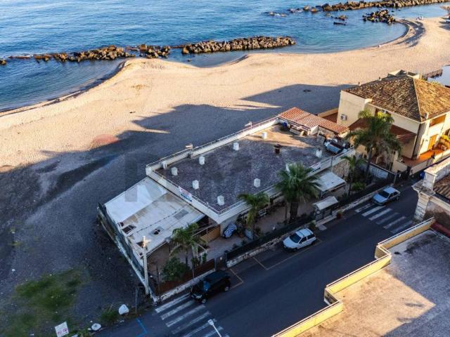 Villa Indipendente in vendita a Mascali, Sicilia
