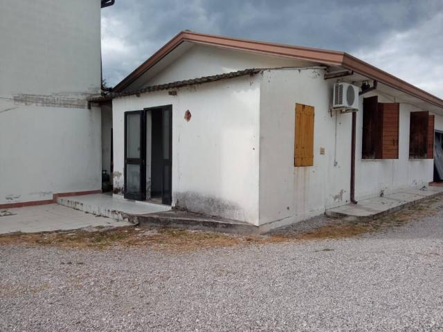 Villa Indipendente in vendita a Maserà Di Padova, Veneto