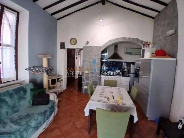 Villa Indipendente in vendita a San Carlo, Marina Di Massa