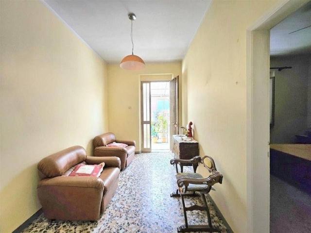 Villa Indipendente in vendita a Marina di Massa, Marina Di Massa