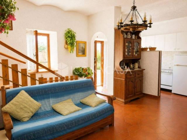 Villa Indipendente in vendita a Massa D'albe, Abruzzo
