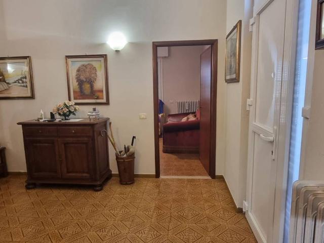 Villa Indipendente in vendita a Massa e Cozzile, Toscana