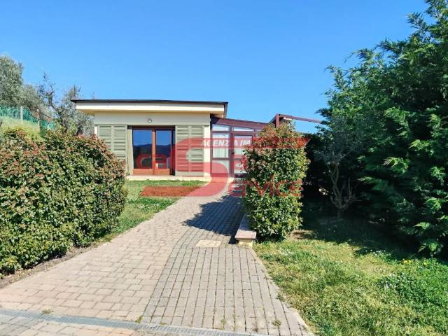Villa Indipendente in vendita a Massa e Cozzile, Massa E Cozzile