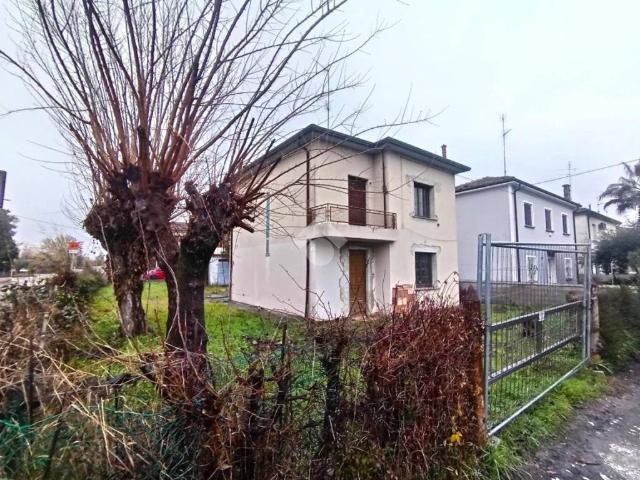 Villa Indipendente in vendita a Unione dei comuni della Bassa Romagna, Massa Lombarda