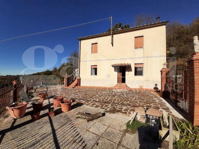 Villa Indipendente in vendita a Massa Marittima, Toscana