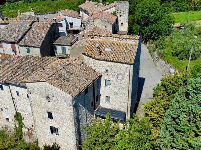 Villa Indipendente in vendita a Colpetrazzo, Umbria