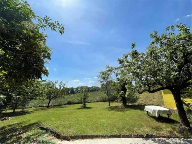 Villa Indipendente in vendita a Colpetrazzo, Umbria