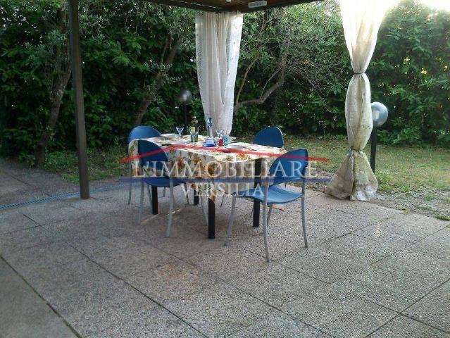 Villa Indipendente in vendita a Ronchi, Marina Di Massa
