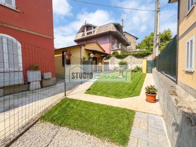 Villa Indipendente in vendita a San Carlo, Marina Di Massa