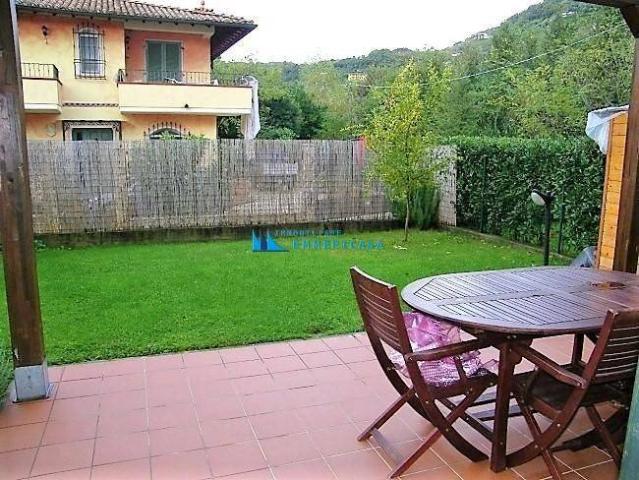 Villa Indipendente in vendita a San Lorenzo, Marina Di Massa