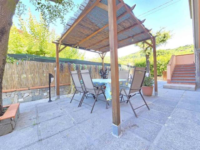 Villa Indipendente in vendita a San Carlo, Marina Di Massa
