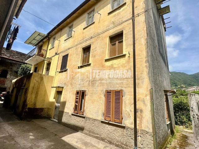 Villa Indipendente in vendita a San Carlo, Marina Di Massa