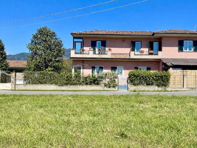 Villa Indipendente in vendita a Poveromo, Marina Di Massa
