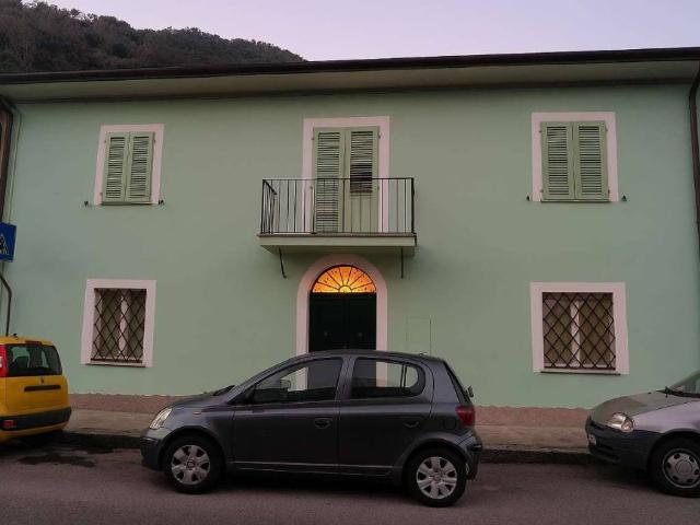Villa Indipendente in vendita a San Carlo, Marina Di Massa