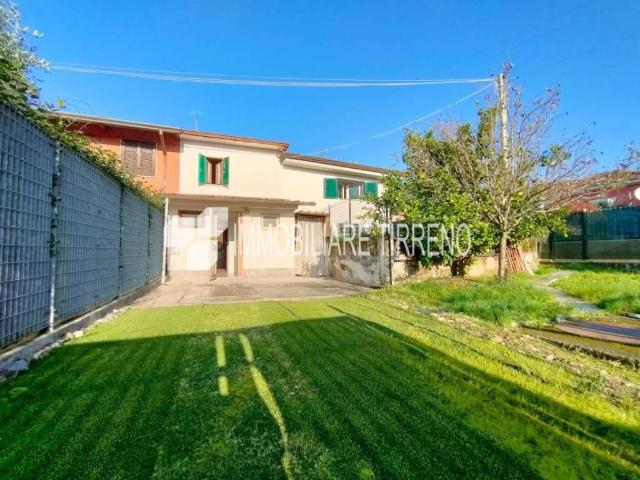 Villa Indipendente in vendita a Candia, Marina Di Massa