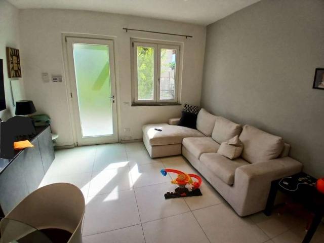 Villa Indipendente in vendita a Marina Di Massa, Toscana