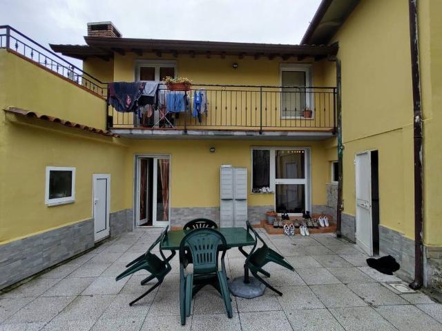 Villa Indipendente in vendita a San Carlo, Marina Di Massa