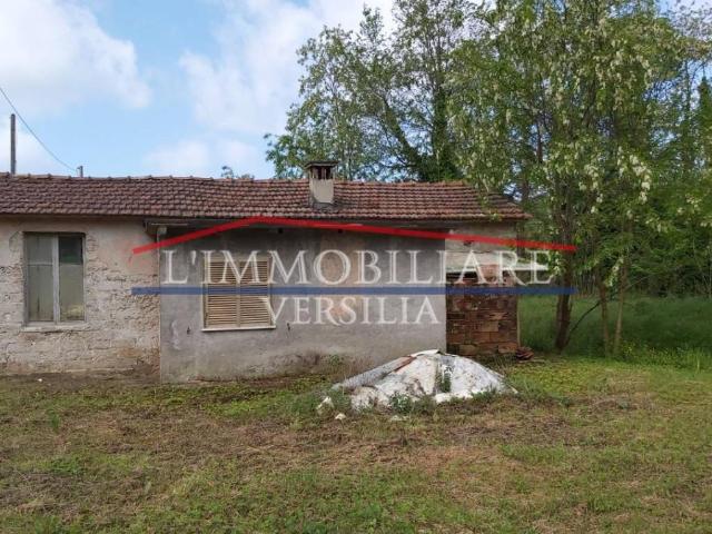 Villa Indipendente in vendita a San Lorenzo, Marina Di Massa