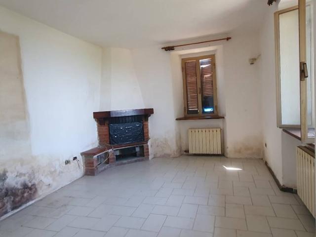 Villa Indipendente in vendita a San Carlo, Marina Di Massa