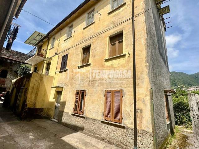 Villa Indipendente in vendita a San Carlo, Marina Di Massa