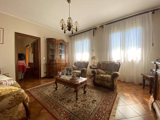 Villa Indipendente in vendita a Massanzago, Veneto