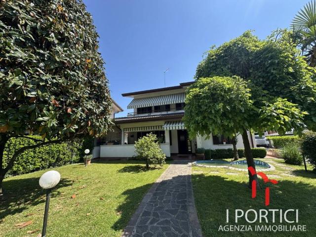 Villa Indipendente in vendita a Massanzago, Veneto