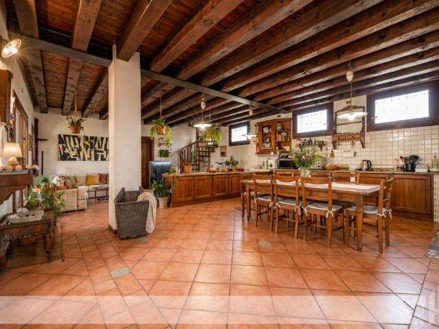 Villa Indipendente in vendita a Massanzago, Veneto