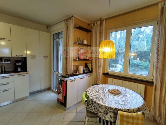 Villa Indipendente in vendita a Massarosa, Toscana
