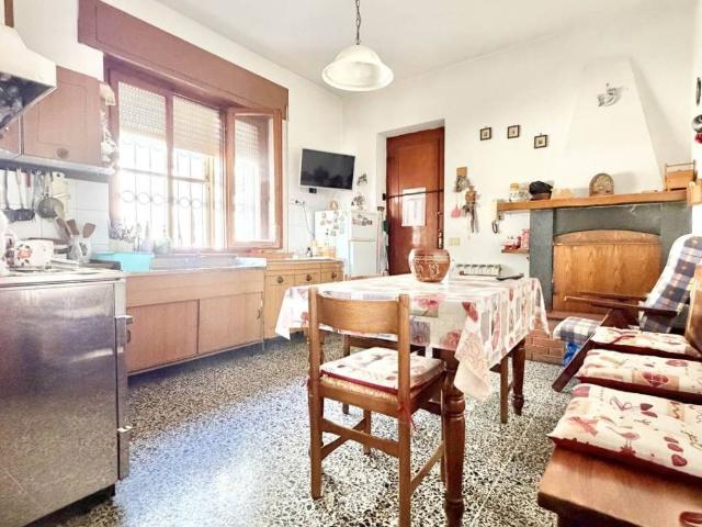 Villa Indipendente in vendita a Massaciuccoli, Massarosa