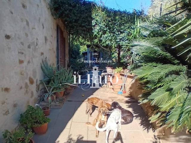 Villa Indipendente in vendita a Massarosa, Toscana