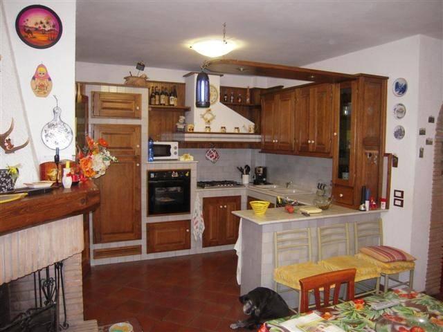 Villa Indipendente in vendita a Bozzano, Massarosa