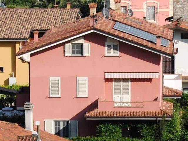 Villa Indipendente in vendita a Massarosa, Toscana