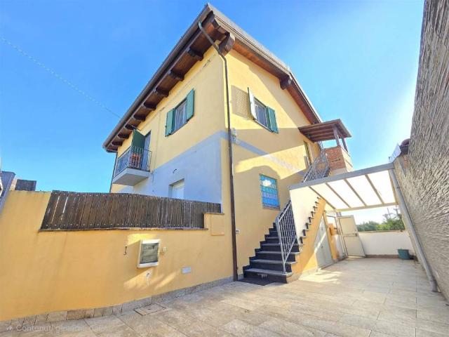 Villa Indipendente in vendita a Massarosa, Toscana