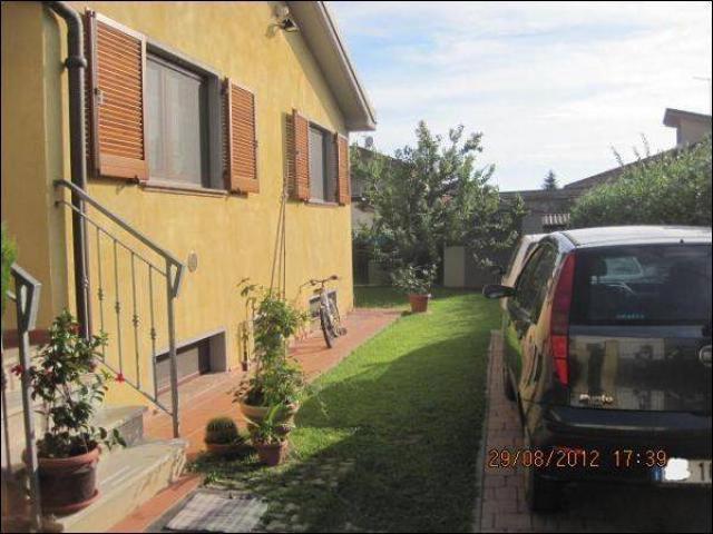 Villa Indipendente in vendita a Massarosa, Toscana