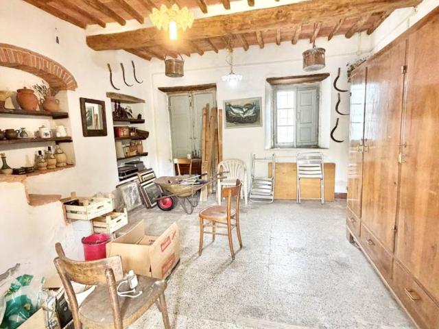Villa Indipendente in vendita a Massarosa, Toscana