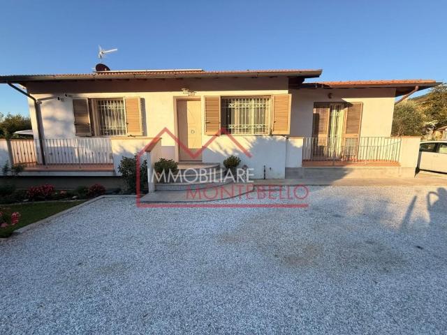 Villa Indipendente in vendita a Massarosa, Toscana