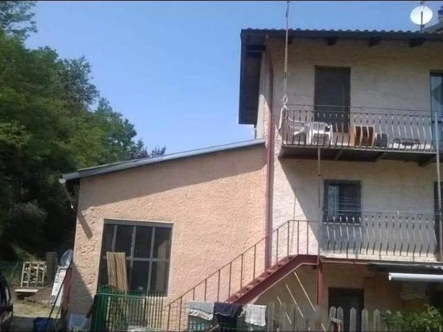 Villa Indipendente in vendita a Piemonte, Biella