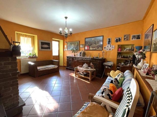 Villa Indipendente in vendita a Piemonte, Biella